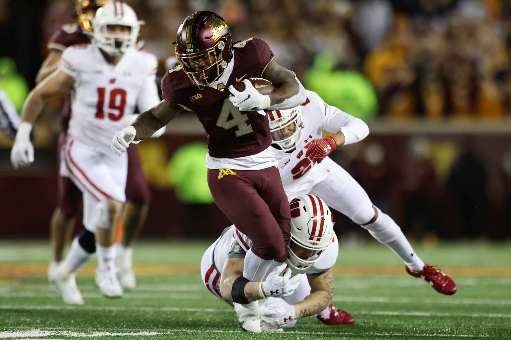 Wisconsin Minnesota Football